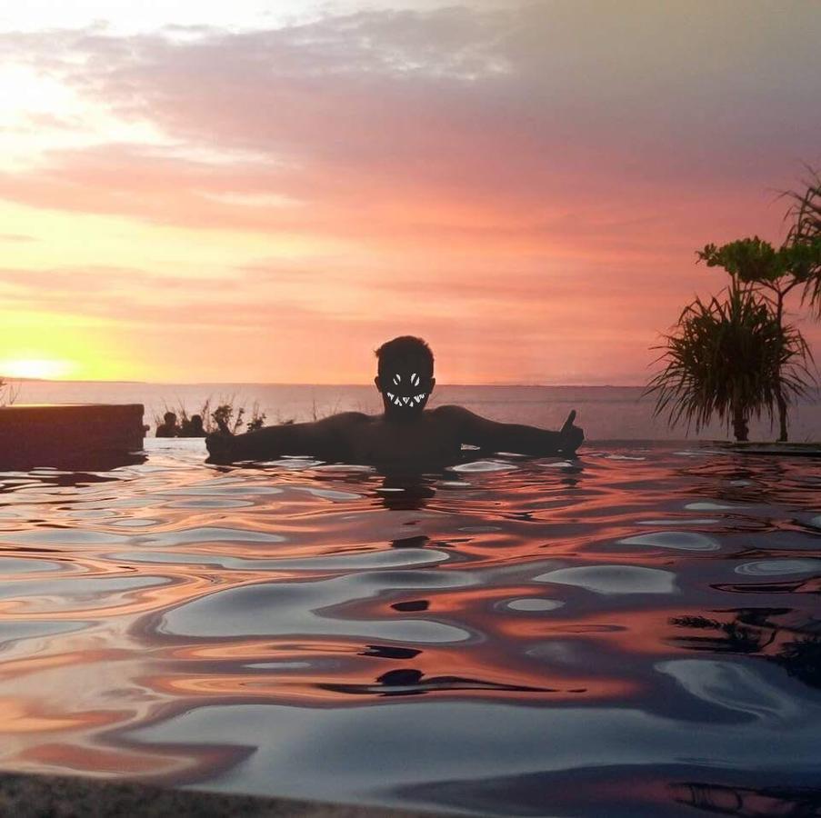 Dodol Lembongan Cliff Sunset Hotel Exterior foto